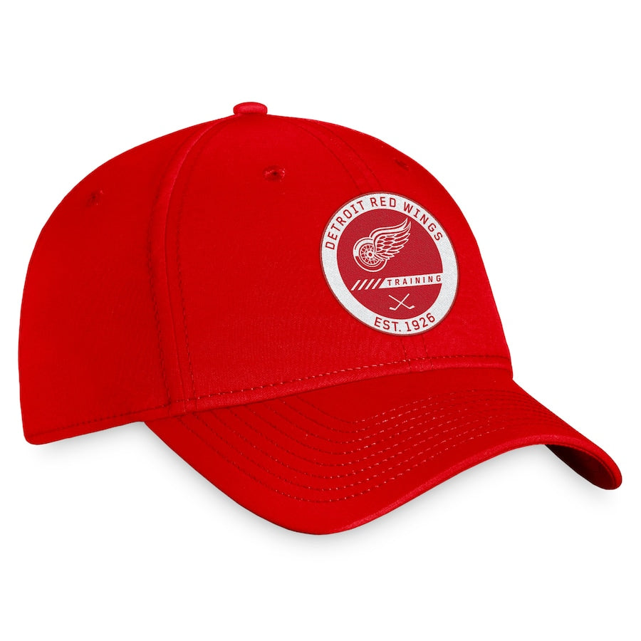 Detroit Red Wings Fanatics Branded 2022 Authentic Pro Training Camp Flex Hat - Red